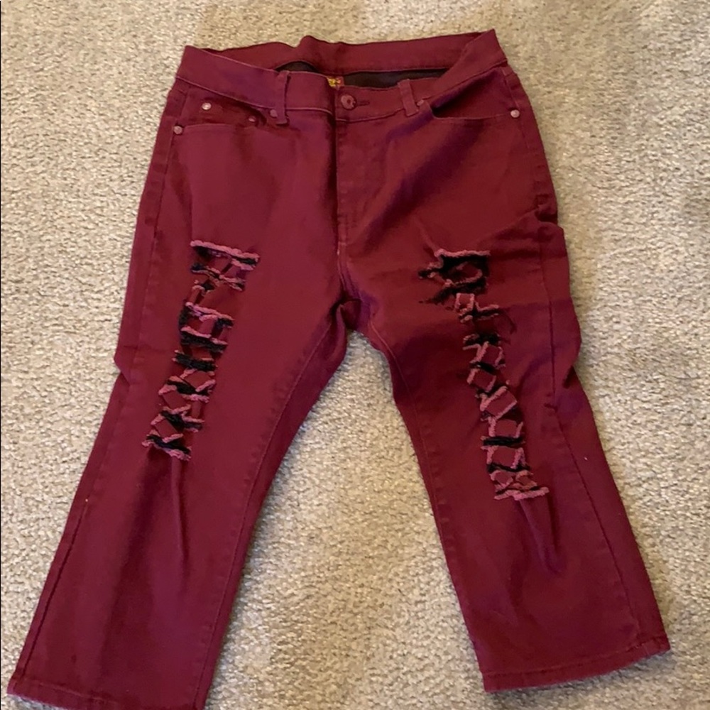 Burgundy Capri jeans
